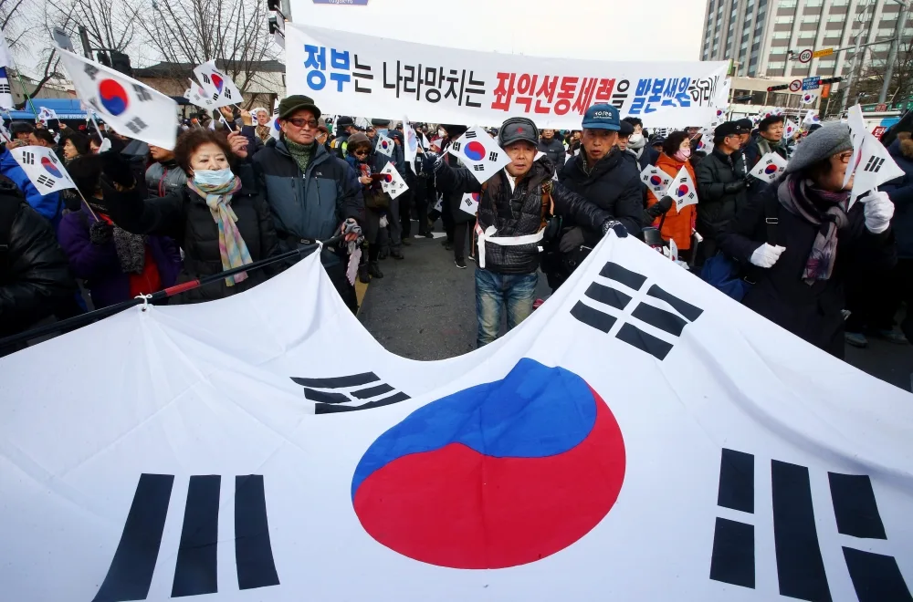 R568 1 - CJ العربية