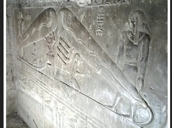 بسام الشماع يرد علميا على ادعاء لمبة معبد دندرة الكهربائية 5 - CJ العربية IMG 20250315 WA0004 - CJ العربية