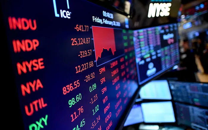 تقلبات أسواق الأسهم العالمية: النتائج الفصلية ترسم مسارات متباينة للقطاعات 5 - CJ العربية IMG 9740 - CJ العربية