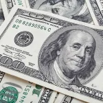 براد بيت يعود بشخصية كليف بوث، رسميًا في فيلم “فوكر إن لو”