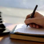 تحطم مروحية في غانا يودي بحياة وزيري الدفاع والبيئة