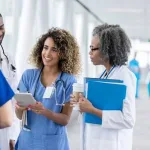 الصين تصدر لوائح جديدة لتقليص البيروقراطية وتخفيف الأعباء على المسؤولين