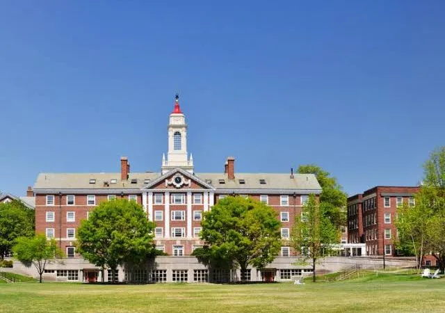 هارفارد تكشف عن تقنية مبتكرة لإعادة تدوير الشعر دون مواد كيميائية ضارة 5 - CJ العربية IMG 0991 - CJ العربية