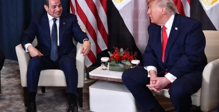 ترامب والسيسي يرسمان خارطة طريق جديدة وإعلان تشكيل لجنة "تكنوقراط" لإدارة القطاع 13 - CJ العربية ترامب و الرئيس السيسي يناقشان في قمة دافوس ٢٠٢٦ مجلس سلام غزه