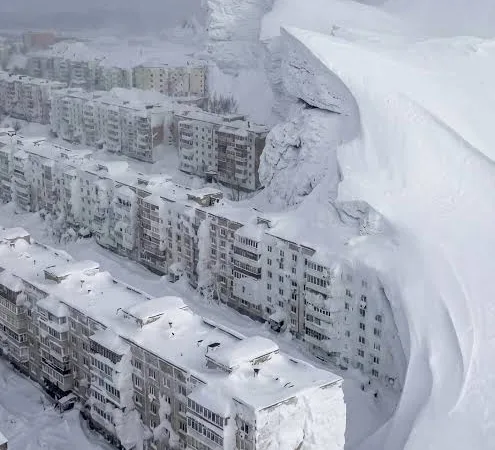 المناخ ٢٠٢٦ ©️castlejournal