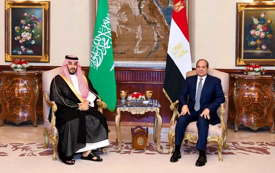 قمة مصرية سعودية تجمع الرئيس السيسي بولي العهد السعودي الامير محمد بن سلمان - كاسل جورنال العربية